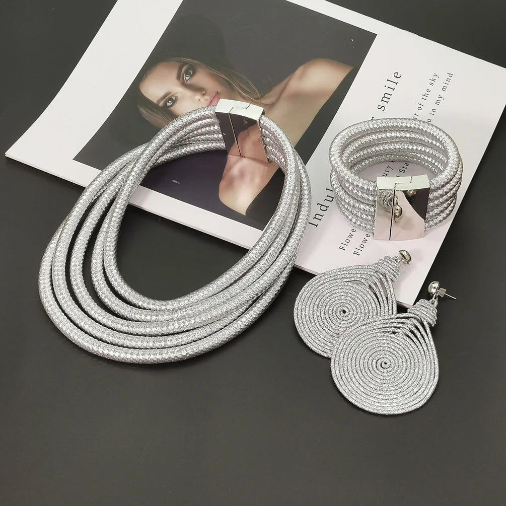 S3ae869989e6f4a768155ee58fa15819bv